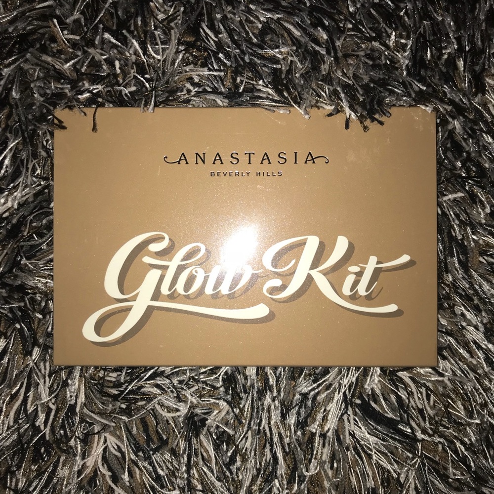 Anastasia Glow Kit
